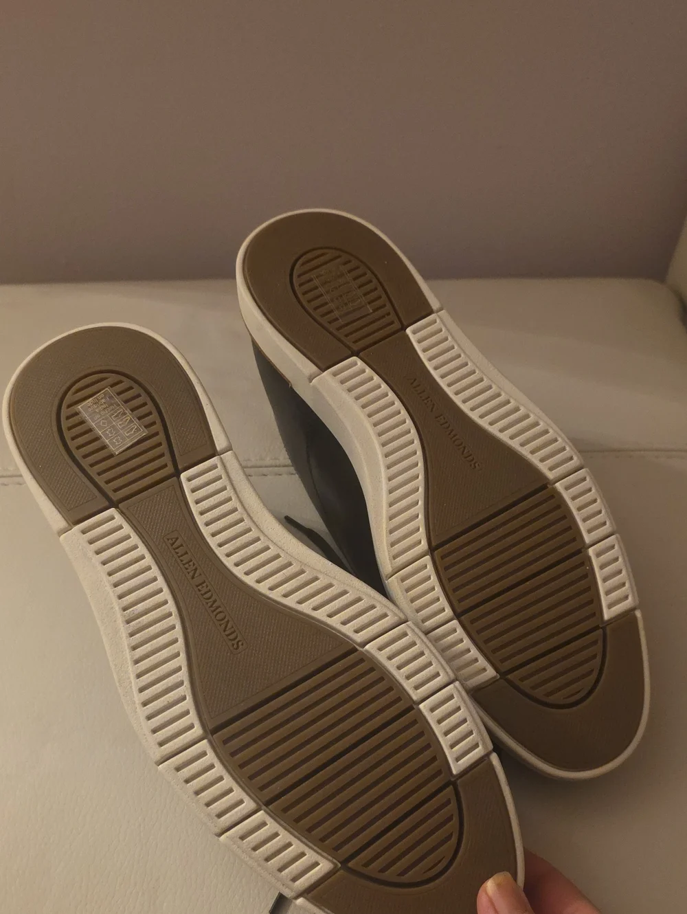 NWOT - Allen Edmonds - 10.5